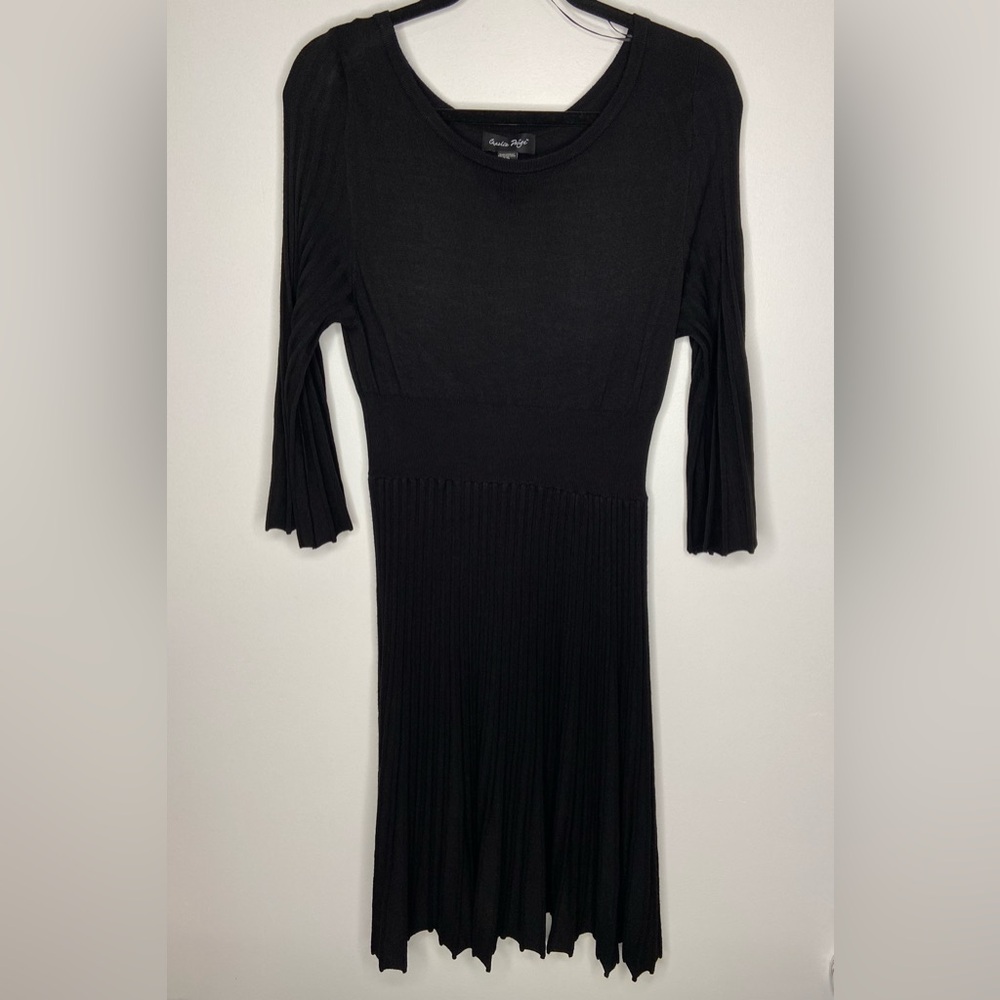 Charlie Paige Black Dress Size L/XL Knit Stretch Scalloped Hem and Sleeves